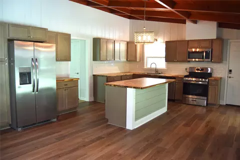 Kitchen - 159 Chrislo Dr, Minden, LA 71055 photo 1 of 1
