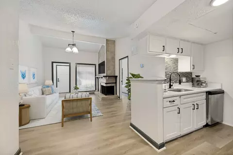 7152 Fair Oaks Ave #2186, Dallas, TX 75231