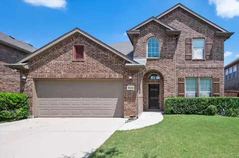 8124 Black Sumac Dr, Fort Worth, TX 76131