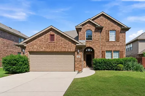 8124 Black Sumac Dr, Fort Worth, TX 76131