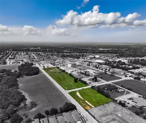 000 Highmeadow Dr, Aubrey, TX 76227