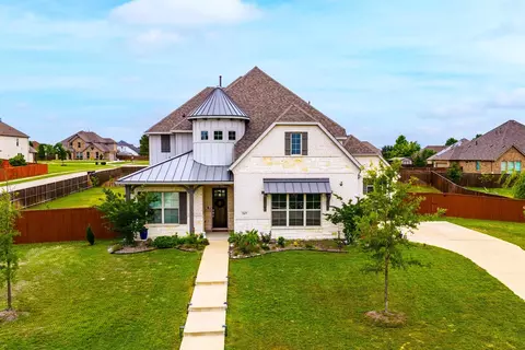 217 Longwood Dr, Sunnyvale, TX 75182