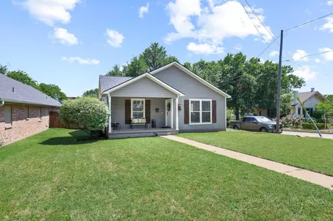 946 W Laurel St, Sherman, TX 75092