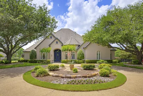 6008 Laurel Valley Ct, Fort Worth, TX 76132