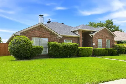 2720 Preston Crk, Mesquite, TX 75181