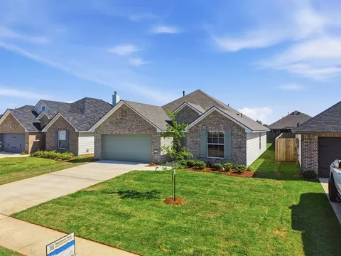 4219 Toledo Bend Dr, Bossier City, LA 71111
