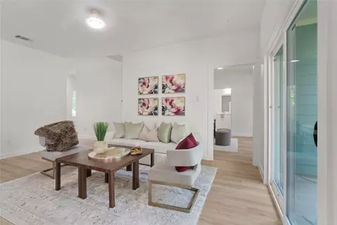 1708 Talton Ave, Fort Worth, TX 76104