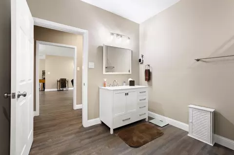 Bath - 2658 Oak Ridge Rd, Denison, TX 75021 photo 4 of 4