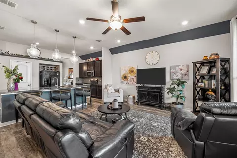 Living - 3205 Samson Dr, Lorena, TX 76655 photo 1 of 4