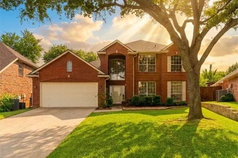 1037 Sun Ridge Dr, Flower Mound, TX 75028