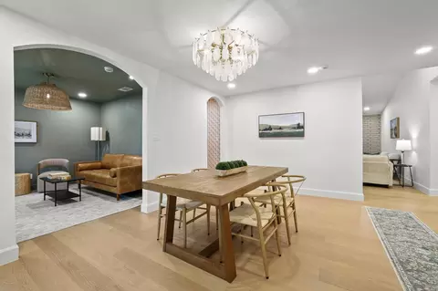 10801 Middle Knoll Dr, Dallas, TX 75238