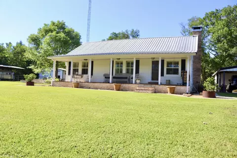 387 County Road 2101, Ivanhoe, TX 75447