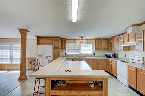 18883 Highway 157, Plain Dealing, LA 71064 photo 9