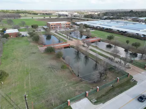 11351 Apt 1 Hilltop Rd, Argyle, TX 76226