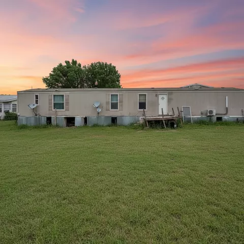 355 Indian Hills Rd, Bowie, TX 76230