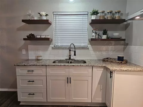 Kitchen - 200 E Charles St, Riesel, TX 76682 photo 1 of 7