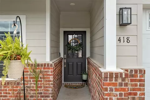 Entry Way - 418 Travis Dr, Mcgregor, TX 76657 photo 1 of 1