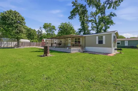 46 George A Green Dr, Gordonville, TX 76245