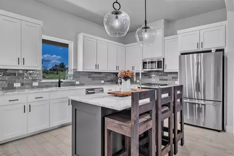 2004 Willy Dilly Rd, Springtown, TX 76082