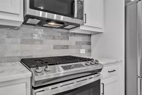 Kitchen - 2004 Willy Dilly Rd, Springtown, TX 76082 photo 4 of 5