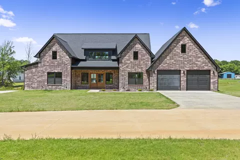 13827 Luka Ln, Tyler, TX 75704
