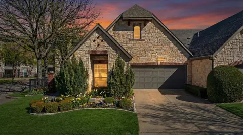703 N Avalon Ct, Granbury, TX 76048