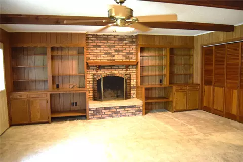Living - 902 Hinton St, Minden, LA 71055 photo 1 of 4