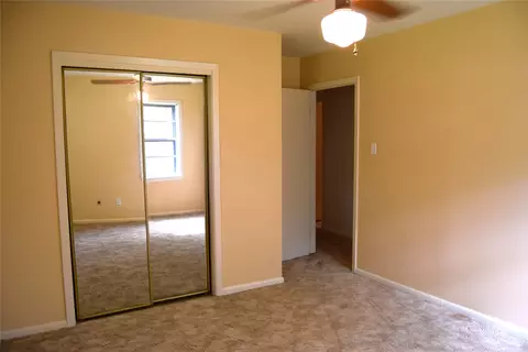 Bedroom - 902 Hinton St, Minden, LA 71055 photo 4 of 5