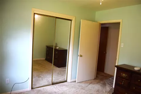Bedroom - 902 Hinton St, Minden, LA 71055 photo 2 of 5