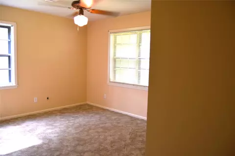 Bedroom - 902 Hinton St, Minden, LA 71055 photo 3 of 5