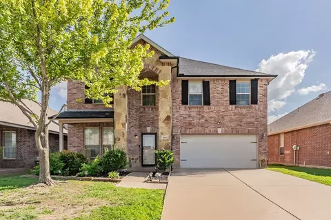 5933 Misty Breeze Dr, Fort Worth, TX 76179