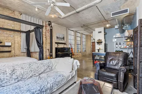 1122 Jackson St #820, Dallas, TX 75202