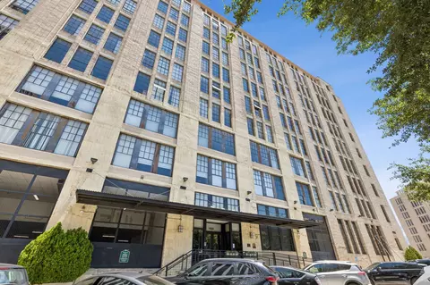 1122 Jackson St #820, Dallas, TX 75202