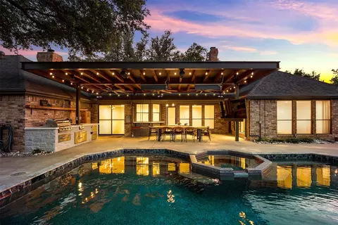 7107 Nicki Ct, Dallas, TX 75252