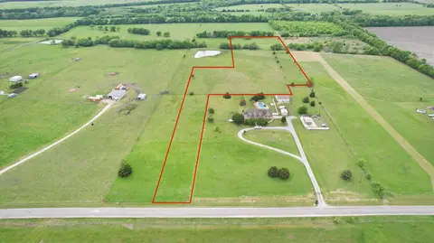 022 E Line, Whitewright, TX 75491