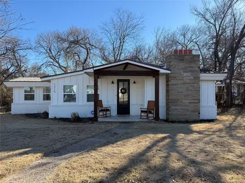 1315 Vine St, Weatherford, TX 76086