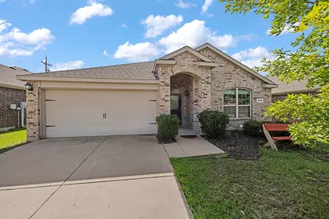 1050 Churchill Dr, Princeton, TX 75407