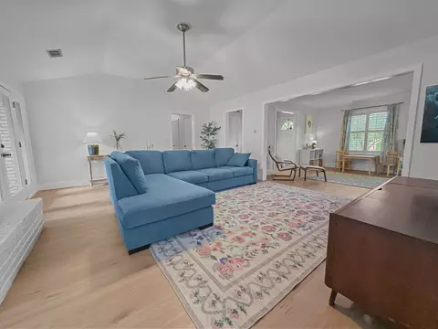 312 Meadowlark Dr, Richardson, TX 75080