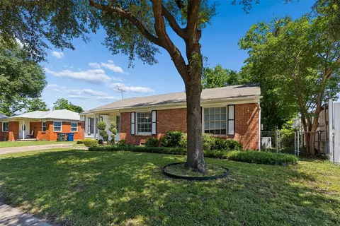 2225 Brooks St, Garland, TX 75041