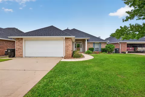 116 Willow Lake Blvd, Bossier City, LA 71111