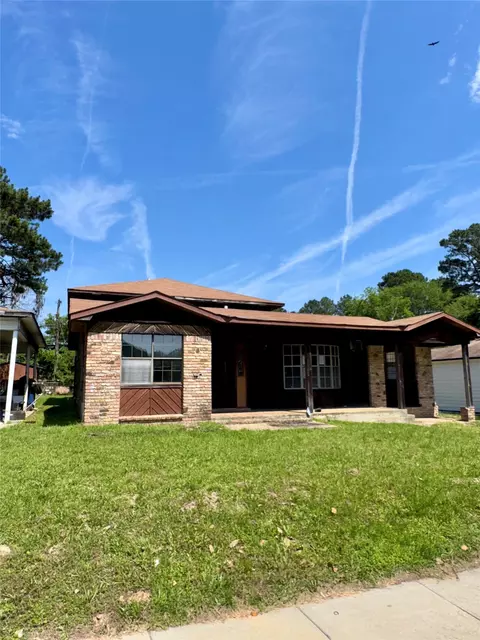 6829 Greenway Ave, Shreveport, LA 71119