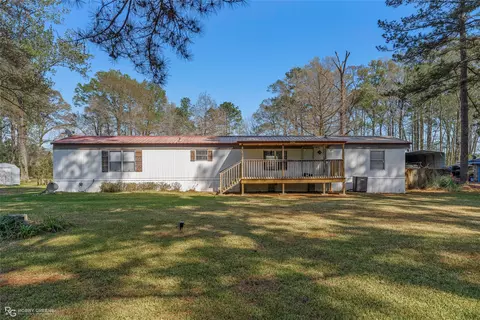 230 E Cloverleaf Dr, Haughton, LA 71037 photo 2