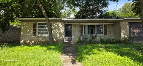 2812 Rio Vista Rd, Fort Worth, TX 76116