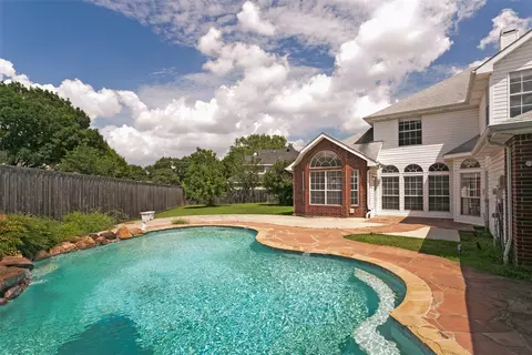 2 Oxford Cir, Allen, TX 75002
