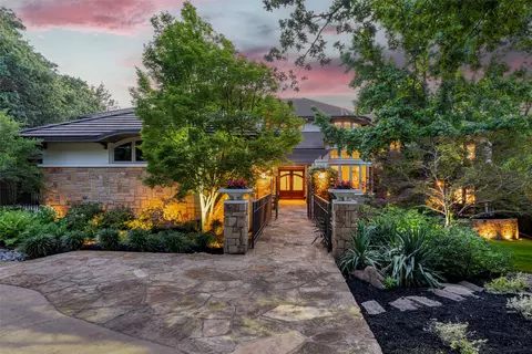 2702 Mark Twain Ct, Arlington, TX 76006