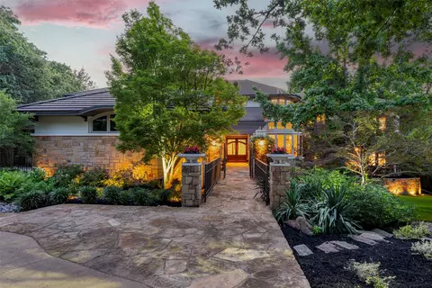 2702 Mark Twain Ct, Arlington, TX 76006