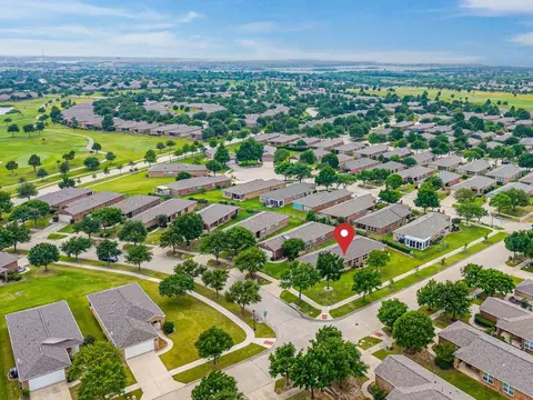 7975 Estancia Dr, Frisco, TX 75036
