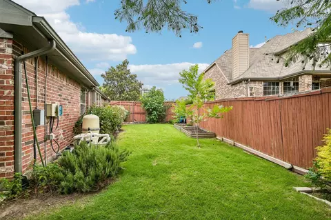 Exterior - 801 Willowmist Dr, Prosper, TX 75078 photo 9 of 10