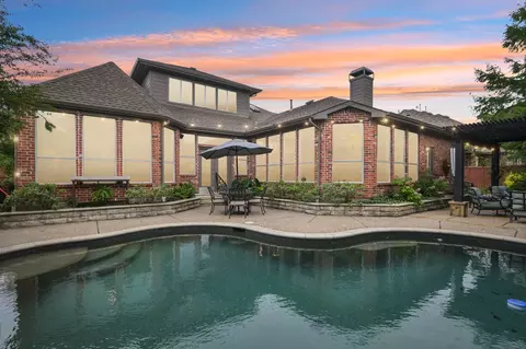 Exterior - 801 Willowmist Dr, Prosper, TX 75078 photo 5 of 10