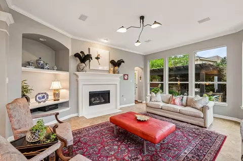 Living - 801 Willowmist Dr, Prosper, TX 75078 photo 3 of 3